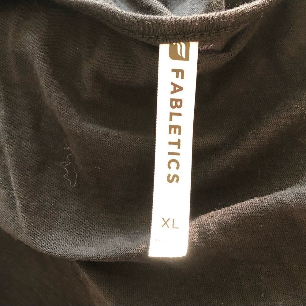 Fabletics Black Key Tee - Picture 5 of 6